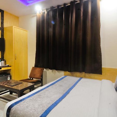 Hotel Karlo Kastle - Paharganj - Nowe Delhi Zewnętrze zdjęcie