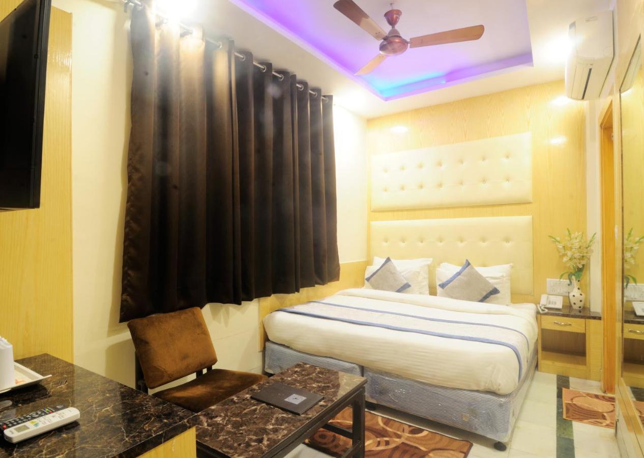 Hotel Karlo Kastle - Paharganj - Nowe Delhi Zewnętrze zdjęcie