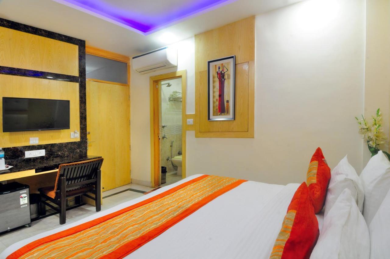 Hotel Karlo Kastle - Paharganj - Nowe Delhi Zewnętrze zdjęcie