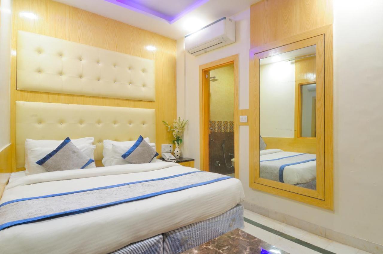 Hotel Karlo Kastle - Paharganj - Nowe Delhi Zewnętrze zdjęcie