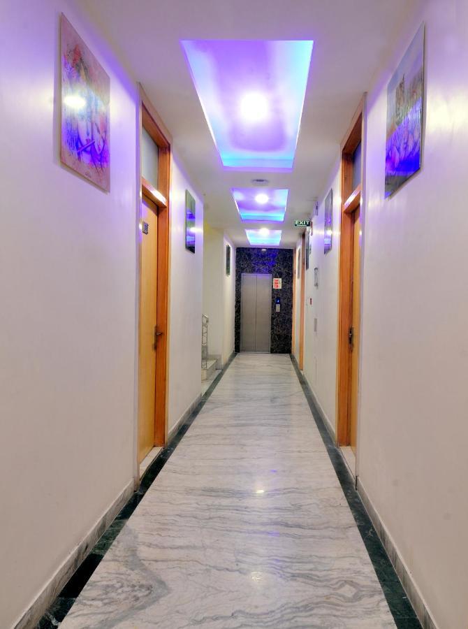 Hotel Karlo Kastle - Paharganj - Nowe Delhi Zewnętrze zdjęcie